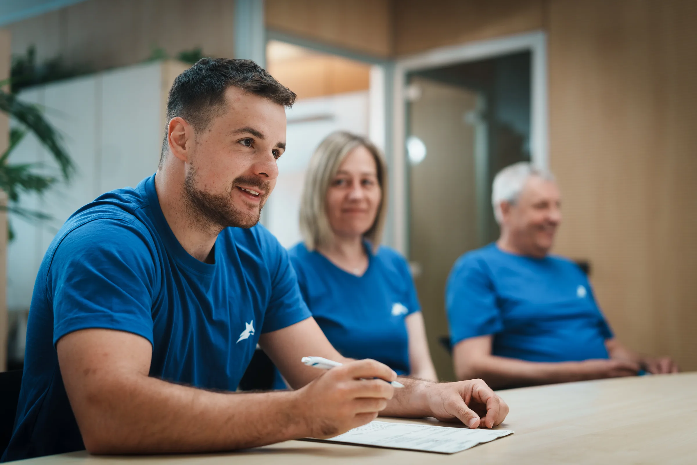Team der Zambon GmbH in der Besprechung am Standort Bozen